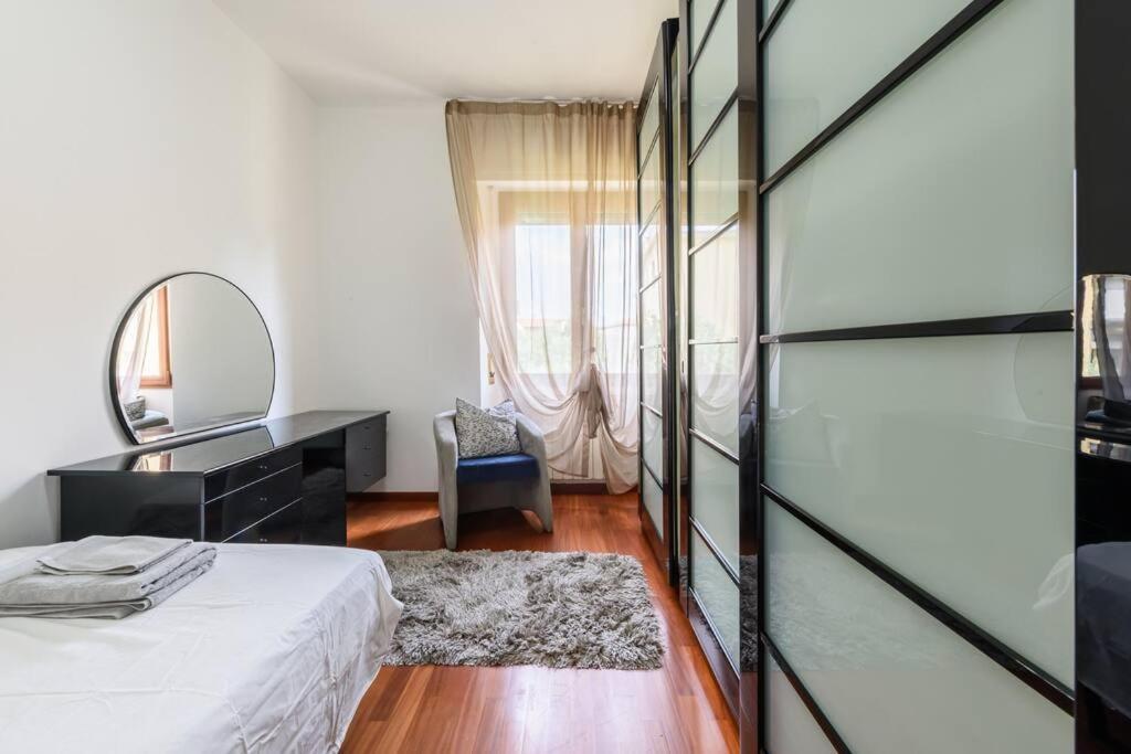 Parking & Wifi City Walls Apartment Pistoia Buitenkant foto