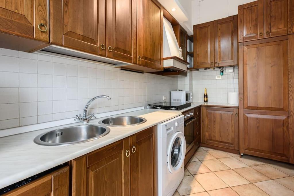 Parking & Wifi City Walls Apartment Pistoia Buitenkant foto